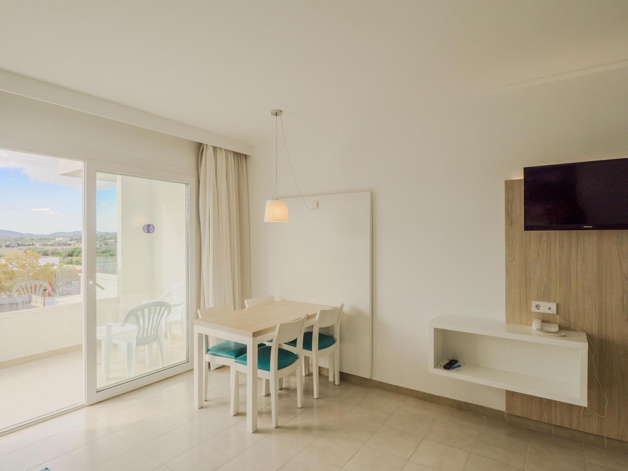 Apartamentos La Santa Maria Cala Millor  Eksteriør bilde