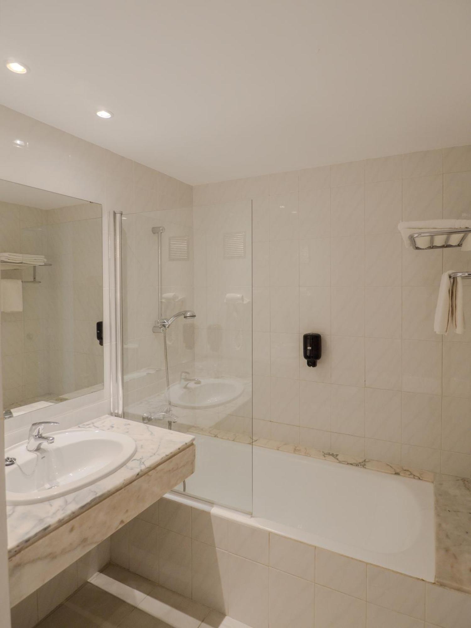 Apartamentos La Santa Maria Cala Millor  Eksteriør bilde